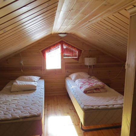 Arctic Polar Holiday Village Kilpisjarvi Bagian luar foto