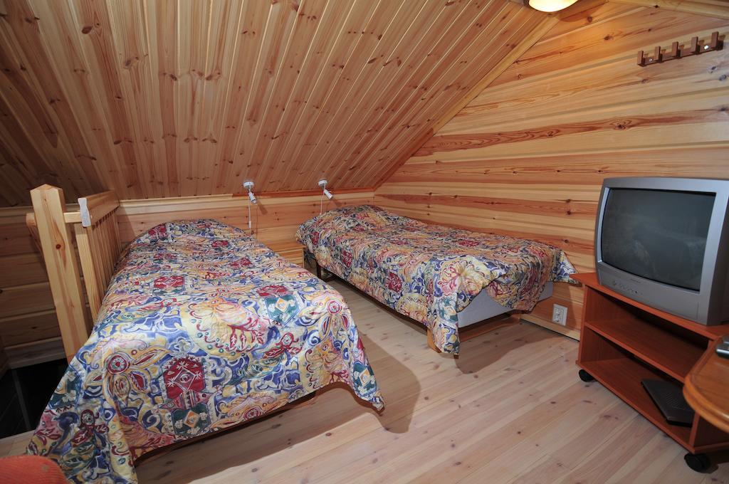 Arctic Polar Holiday Village Kilpisjarvi Bagian luar foto