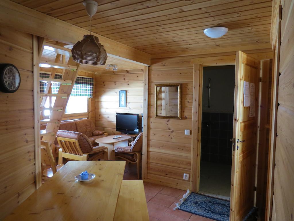 Arctic Polar Holiday Village Kilpisjarvi Ruang foto