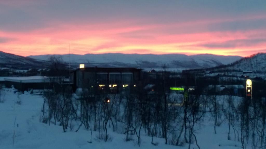 Arctic Polar Holiday Village Kilpisjarvi Bagian luar foto