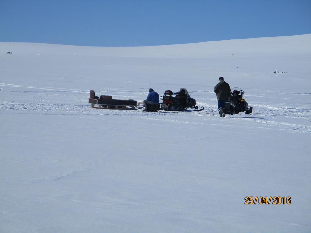 Arctic Polar Holiday Village Kilpisjarvi Bagian luar foto